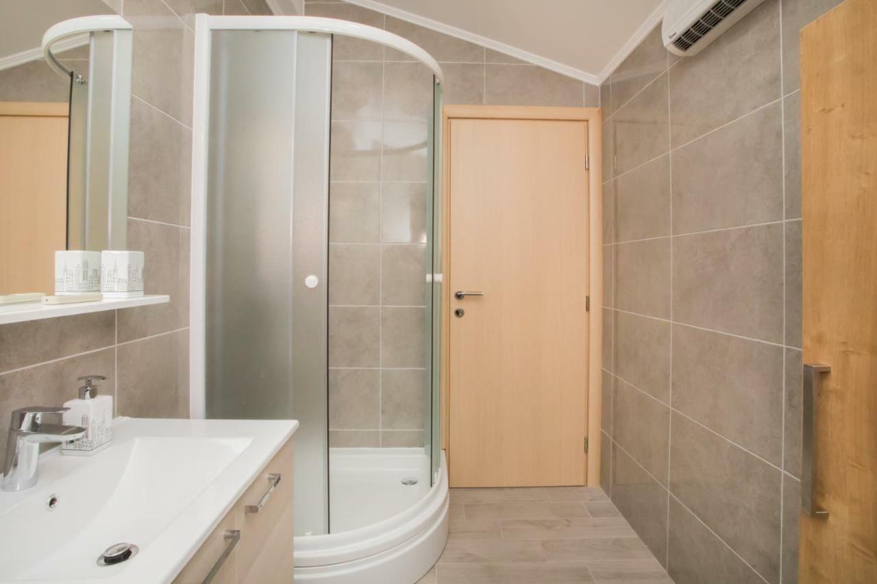 Apartments Tonka Шибеник Экстерьер фото